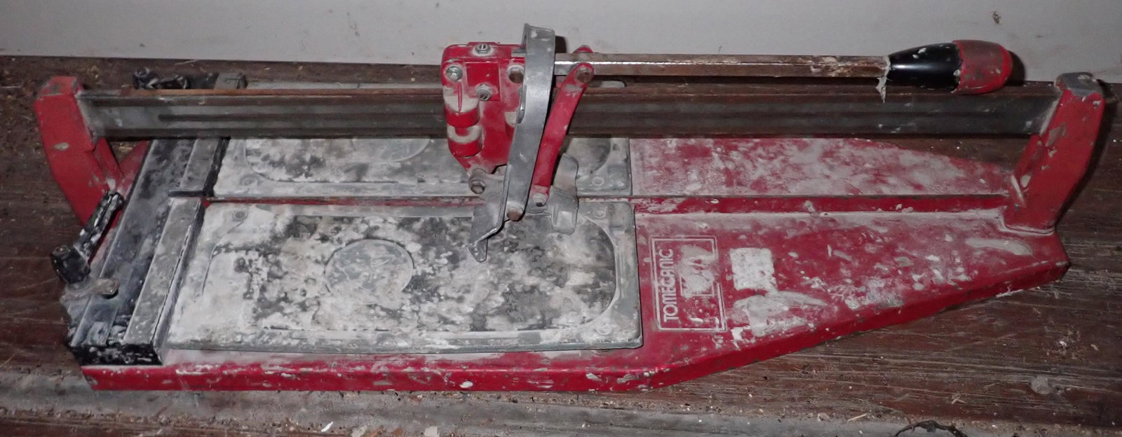 Tomecanic Tile Cutter (1 of 2)