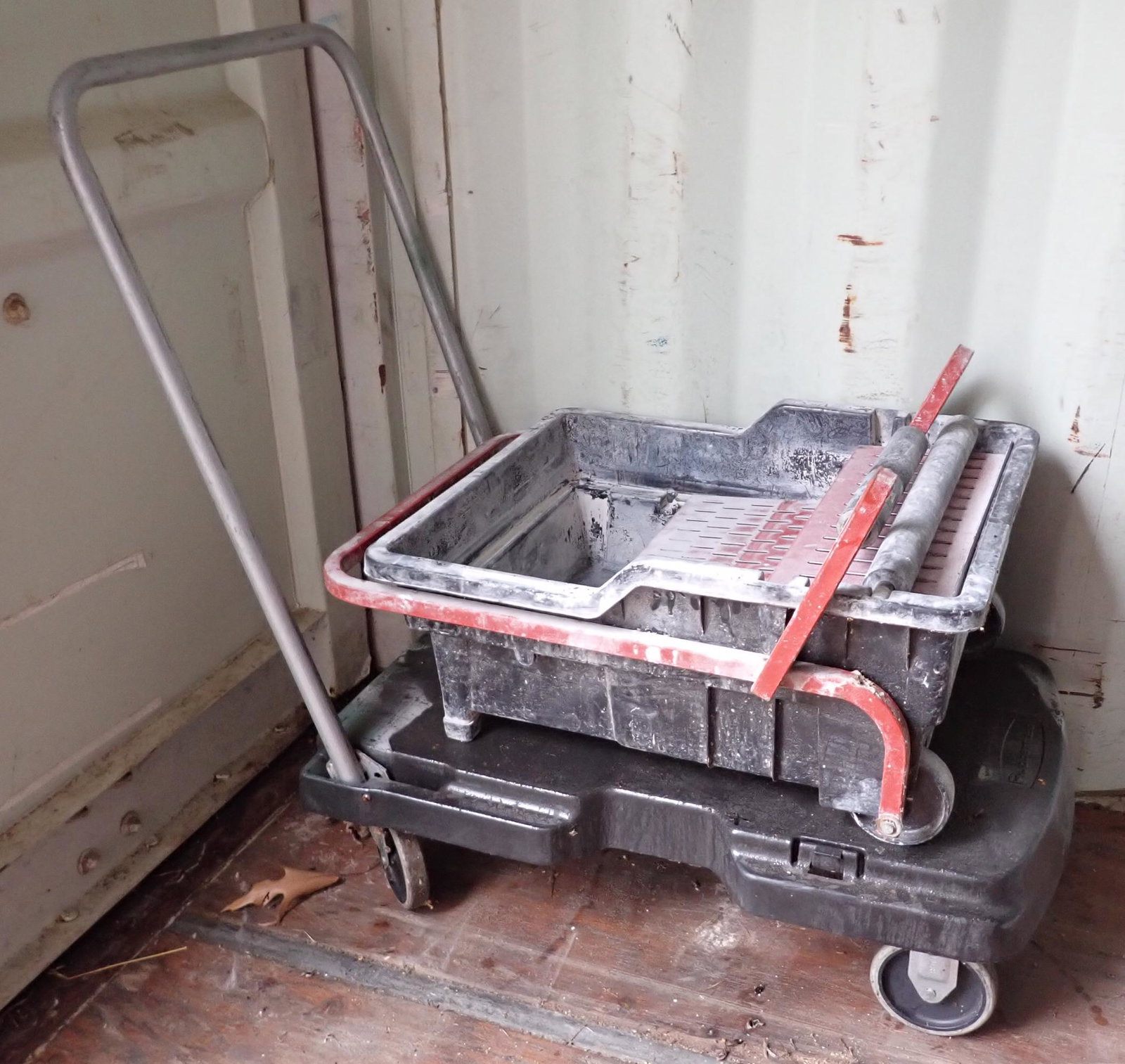 Cart & Pan: No shipping