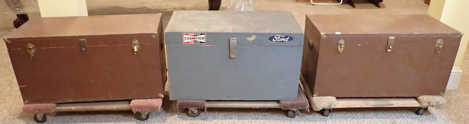 3 Toolboxes and Contents (1 of 8)