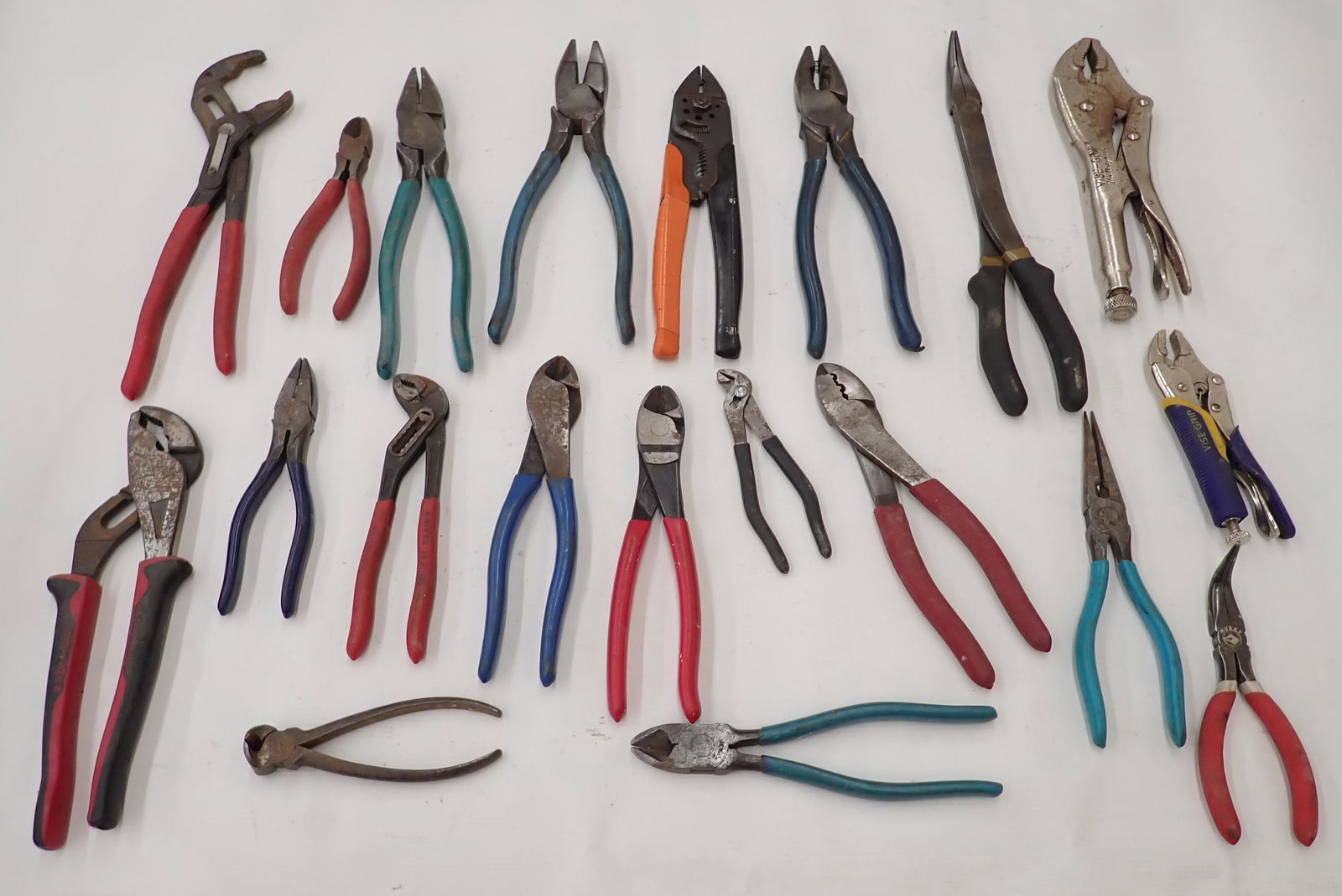 Linemens Pliers Snips Slip Joints (1 of 5)