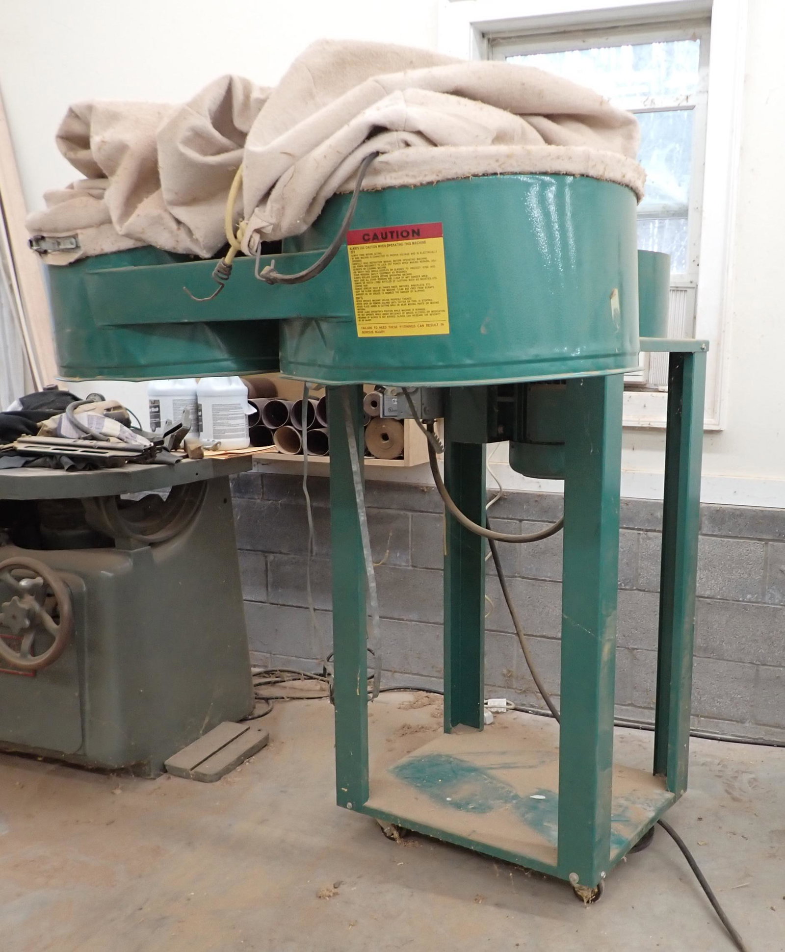 Grizzly Dust Collector (1 of 9)