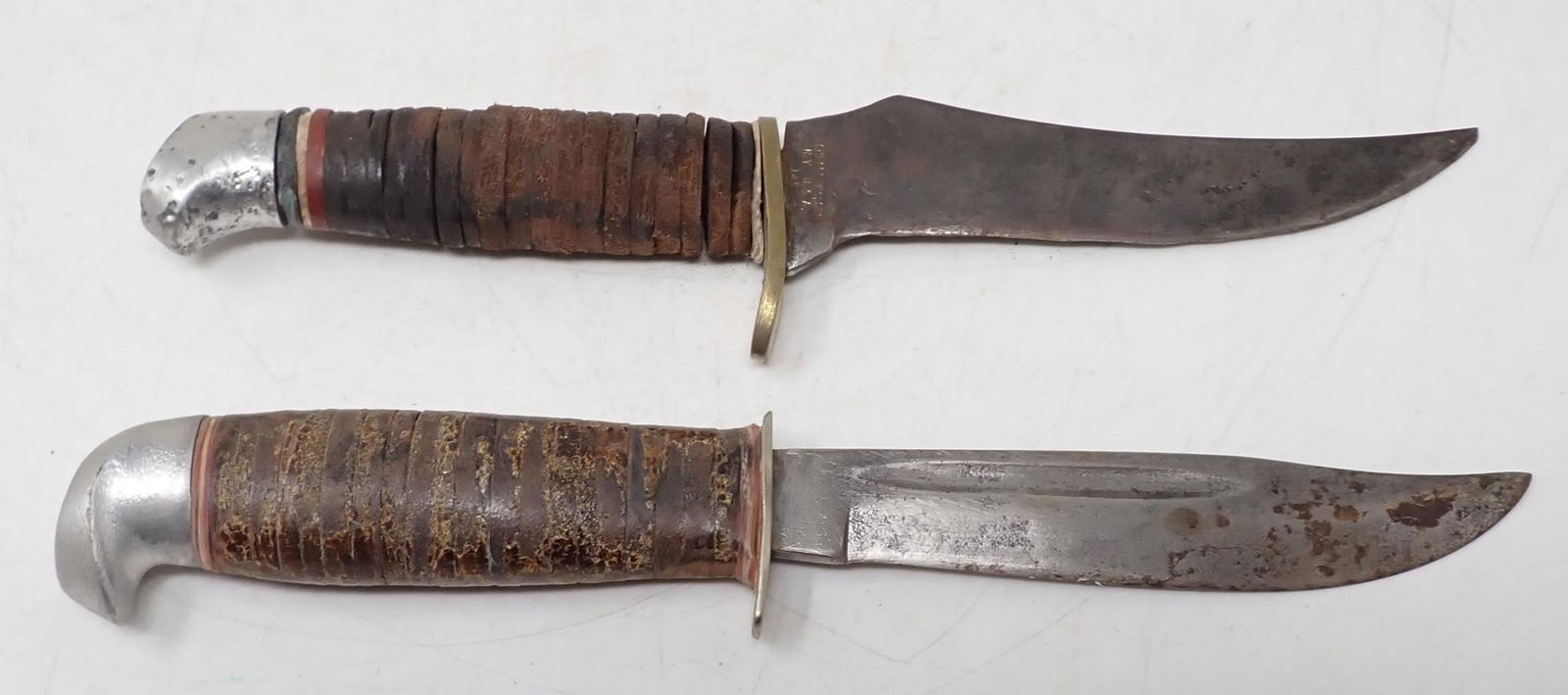 Hunting Knives incl Schrade (1 of 4)