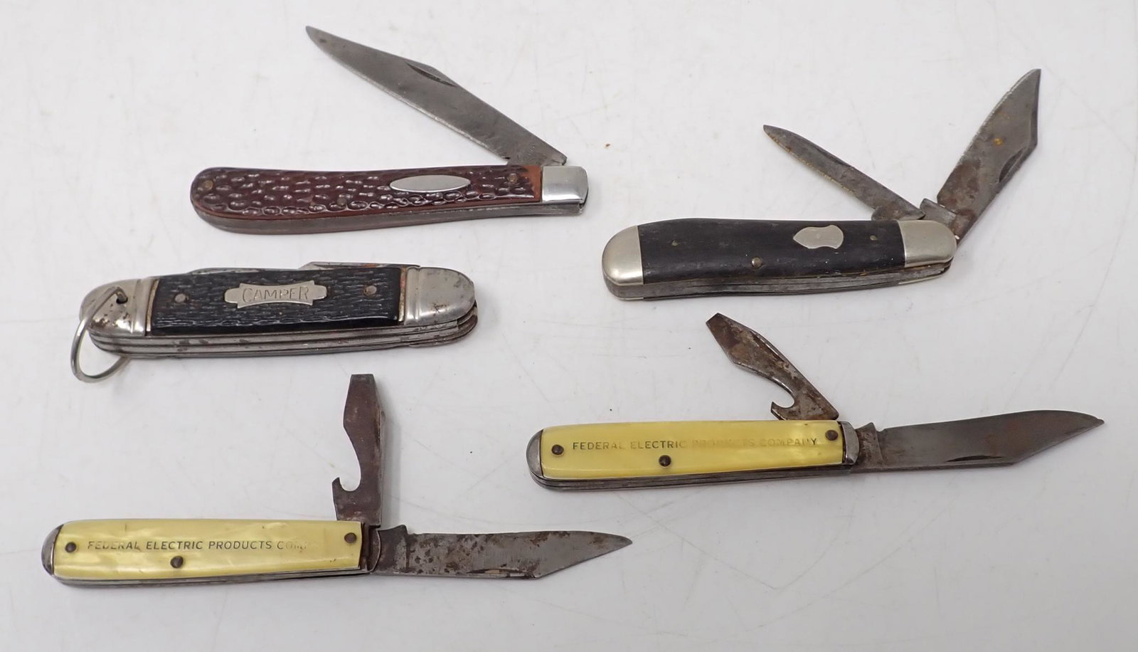 Cattaraugus Sabre & Misc Pocket Knives (1 of 7)