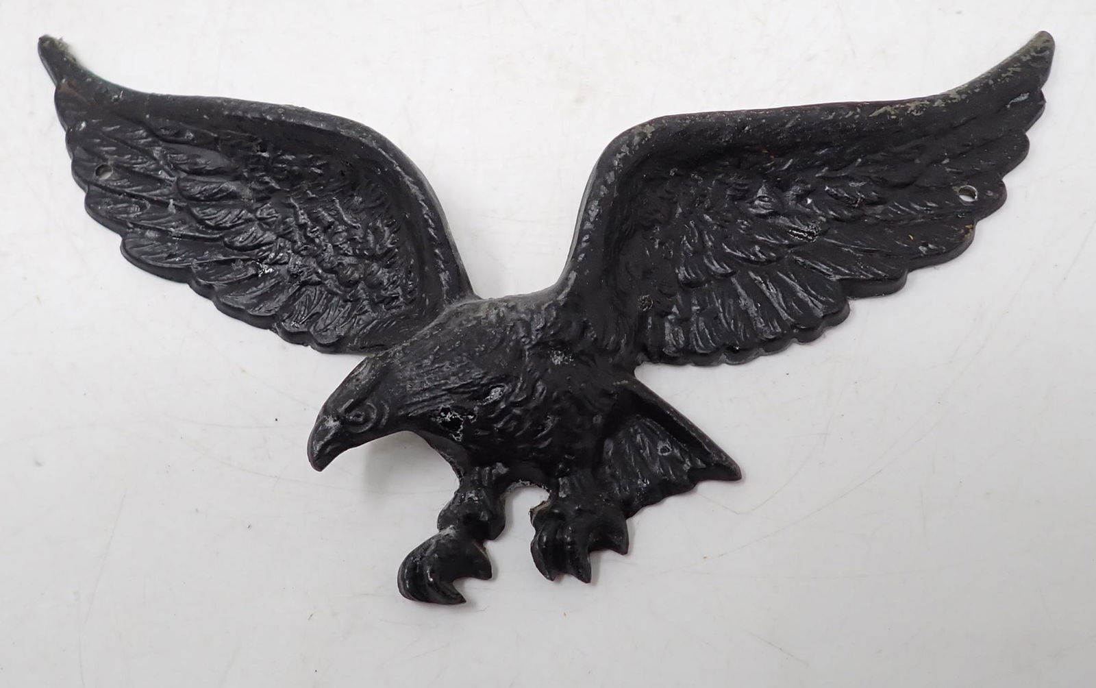 Cast Iron Eagle Wall Plaque (1 of 2)