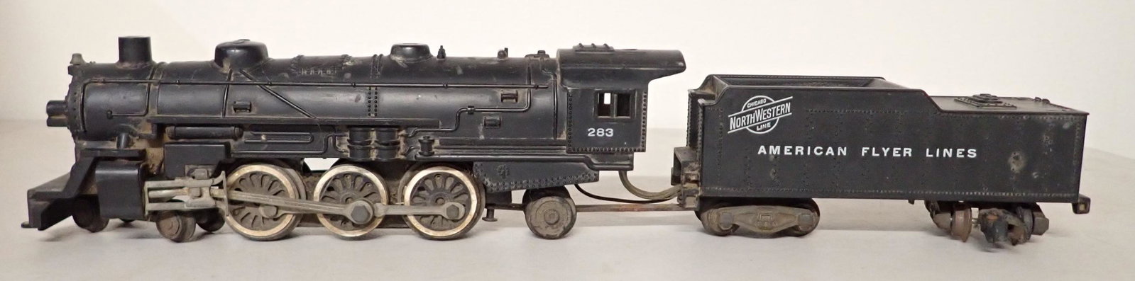 American Flyer 283 Steam Locomotive & Tender: Steam locomotive and tender
