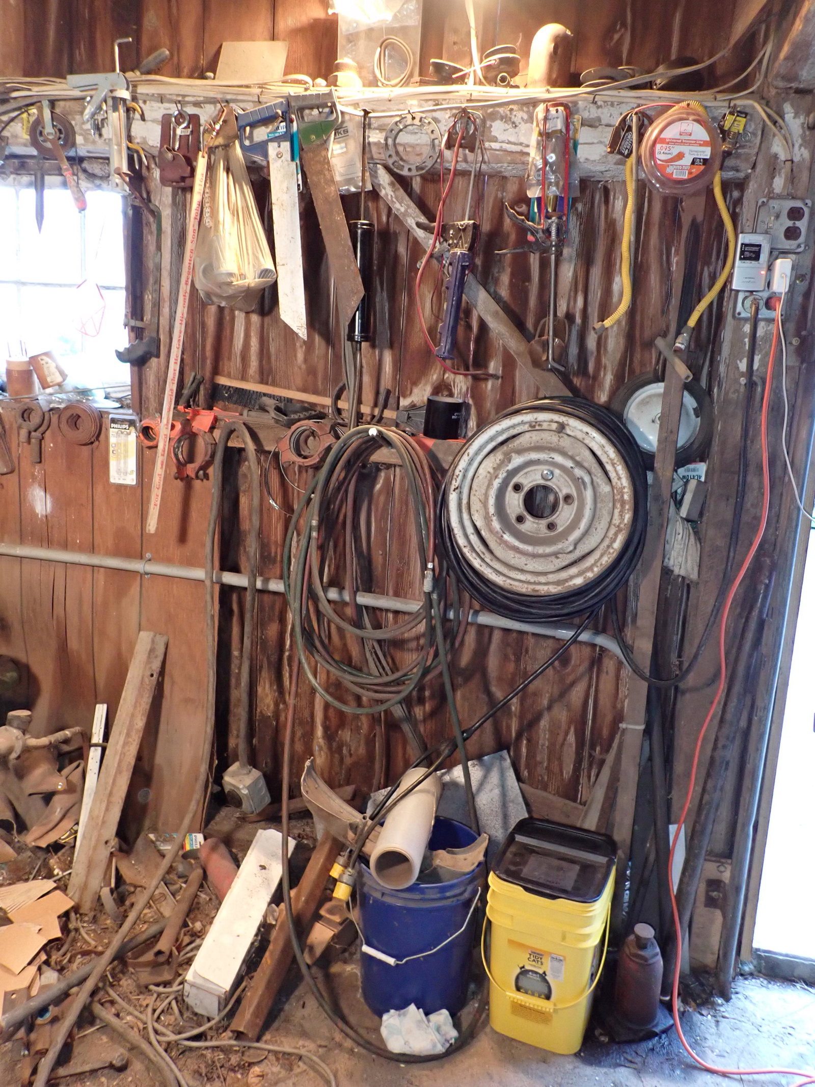 Contents Along Wall (1 of 8)