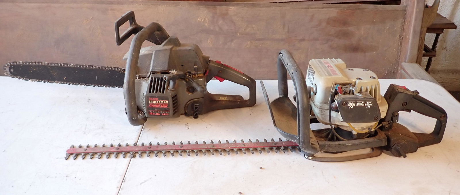 Craftsman Hedge Trimmers & Chainsaw (1 of 3)