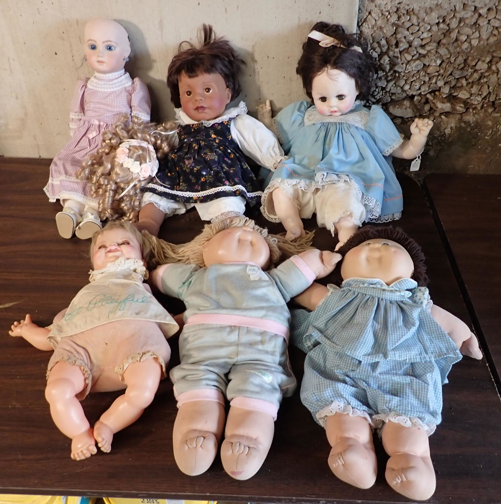 Cabbage Patch Tricia Smith & Misc Dolls (1 of 3)