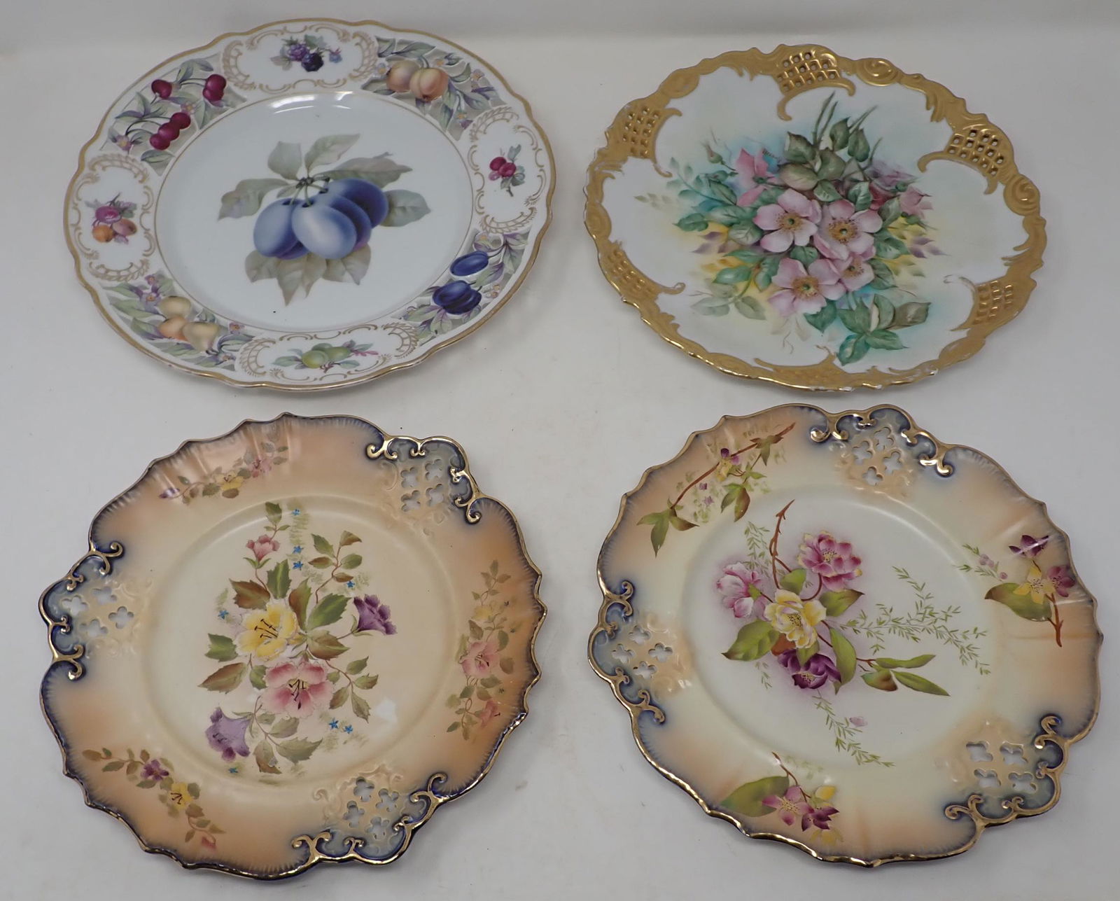 Stoke on Trent Carlton Ware Misc Plates: Largest hand painted plate is approx 11 1/8" in diameter