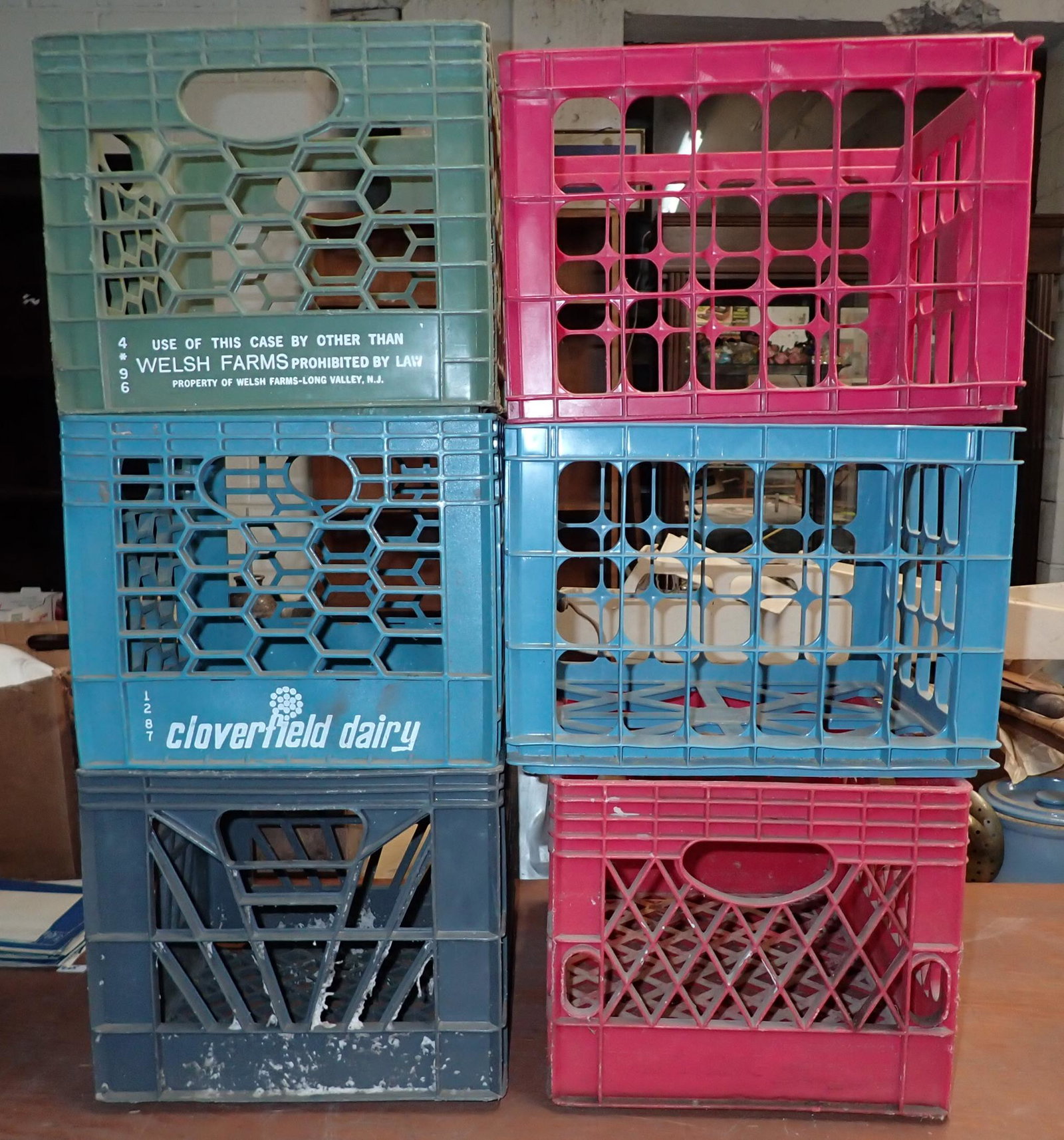 Milk Crates: NO SHIPPING !