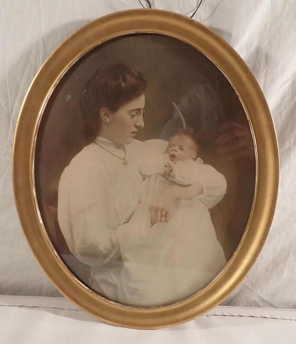 Oval Gold Gilt Frame w/ Photo: Apprx 16" x 19". No shipping