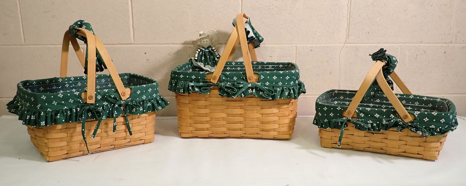 3 Longaberger Baskets (1 of 3)
