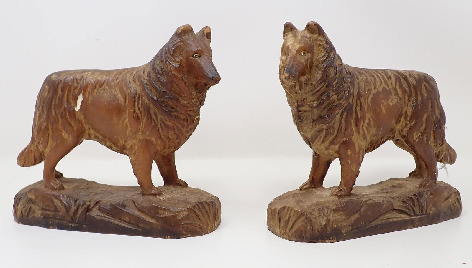 Carved Wooden Collie Dog Bookends: Approx 6 1/2" long and 6" tall