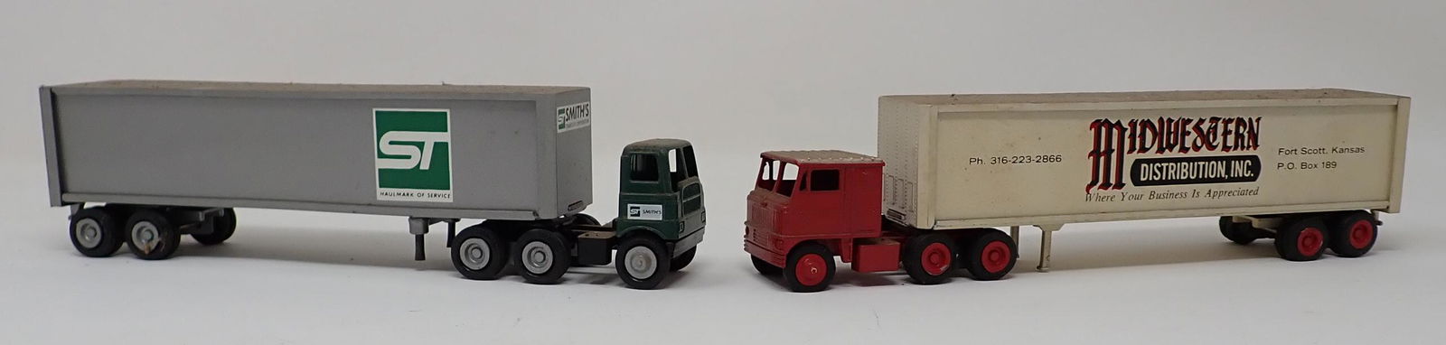 Winross Midwestern Smiths Tractor Trailers (1 of 3)