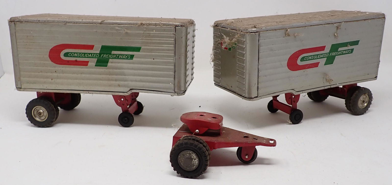 2 Consolidated Freightways Trailers (1 of 5)
