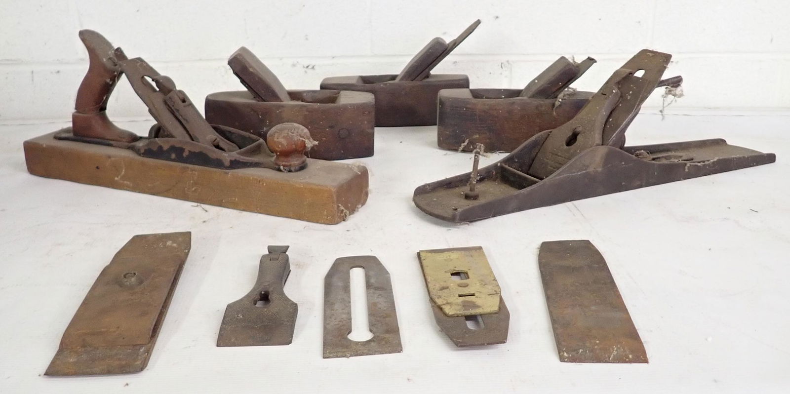 Antique Woodworking Planes Square & Ax (1 of 10)