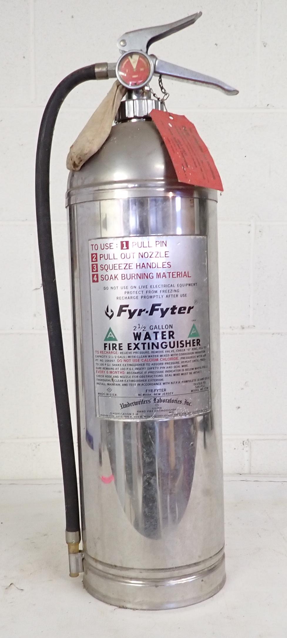 Vintage Fyr Fyter Fire Extinguisher: 2 1/2 Gallon extinguisher is approx 27" tall. Seems to be close to full. NO SHIPPING