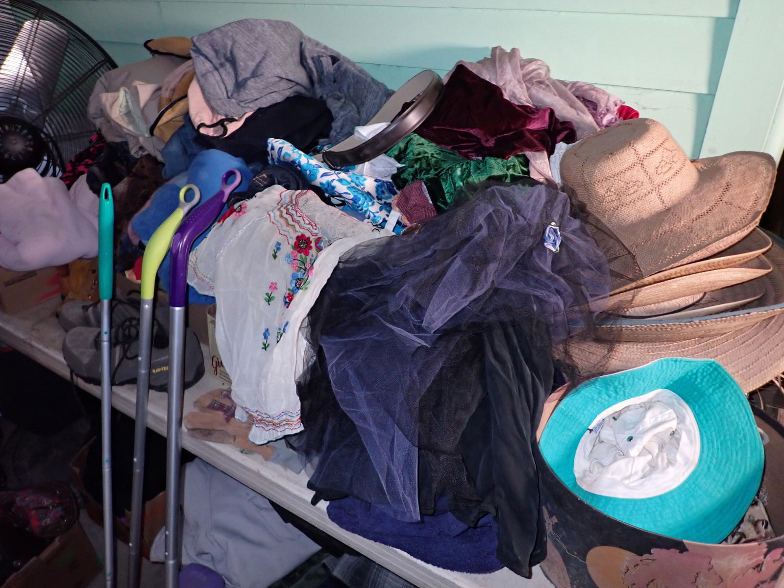 Clothing Hand Bags Suitcases Denim Jacket & Misc (1 of 11)