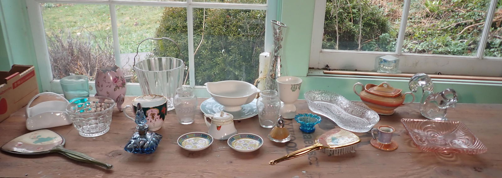 Nippon Misc Glassware (1 of 7)