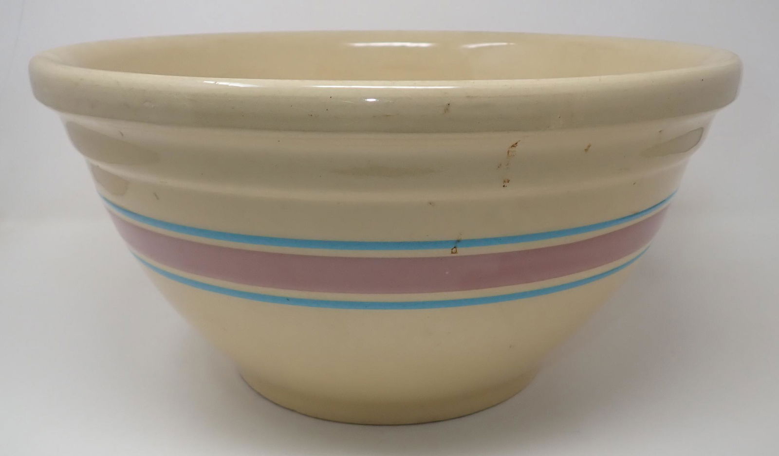 Watt Ovenware No. 14 Mixing Bowl: Approx 14" in diameter and 7 1/4" tall.