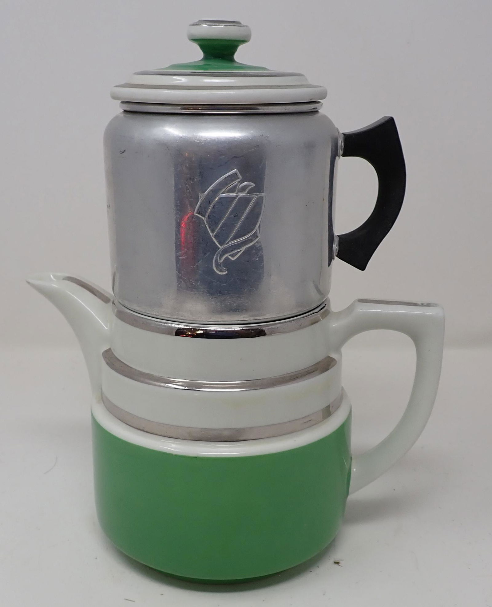 Hall's Perculator (1 of 2)