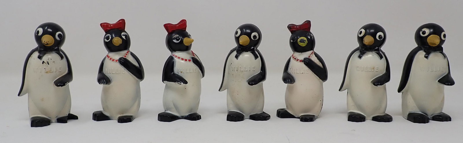 Millie & Willie Salt & Pepper Shakers: Plastic s&p's are approx 3 3/4" tall