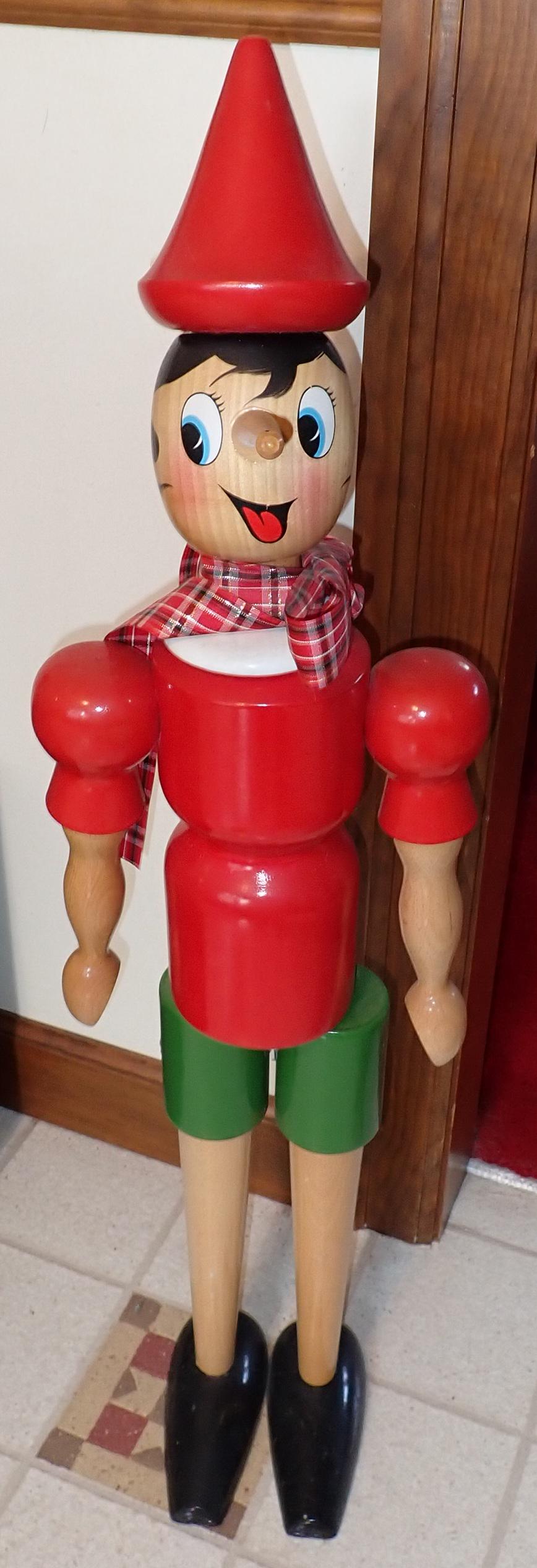 35" Tonna Jointed Wooden Pinnochio: Approx 35" tall. NO SHIPPING