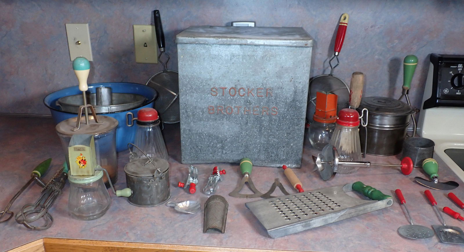 Milk Box Misc Kitchenware (1 of 6)