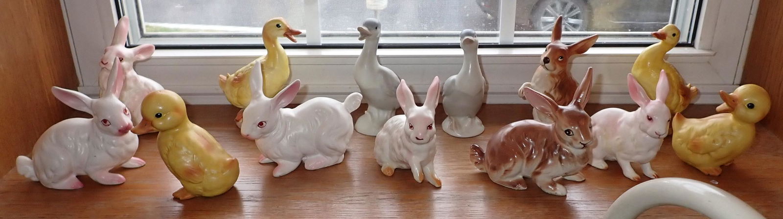 Rabbit & Duck Figurines incl Lefton (1 of 5)