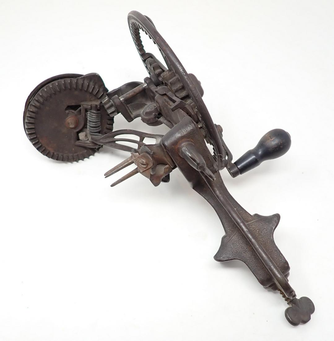 1878 Reading Hardware Apple Peeler (1 of 5)