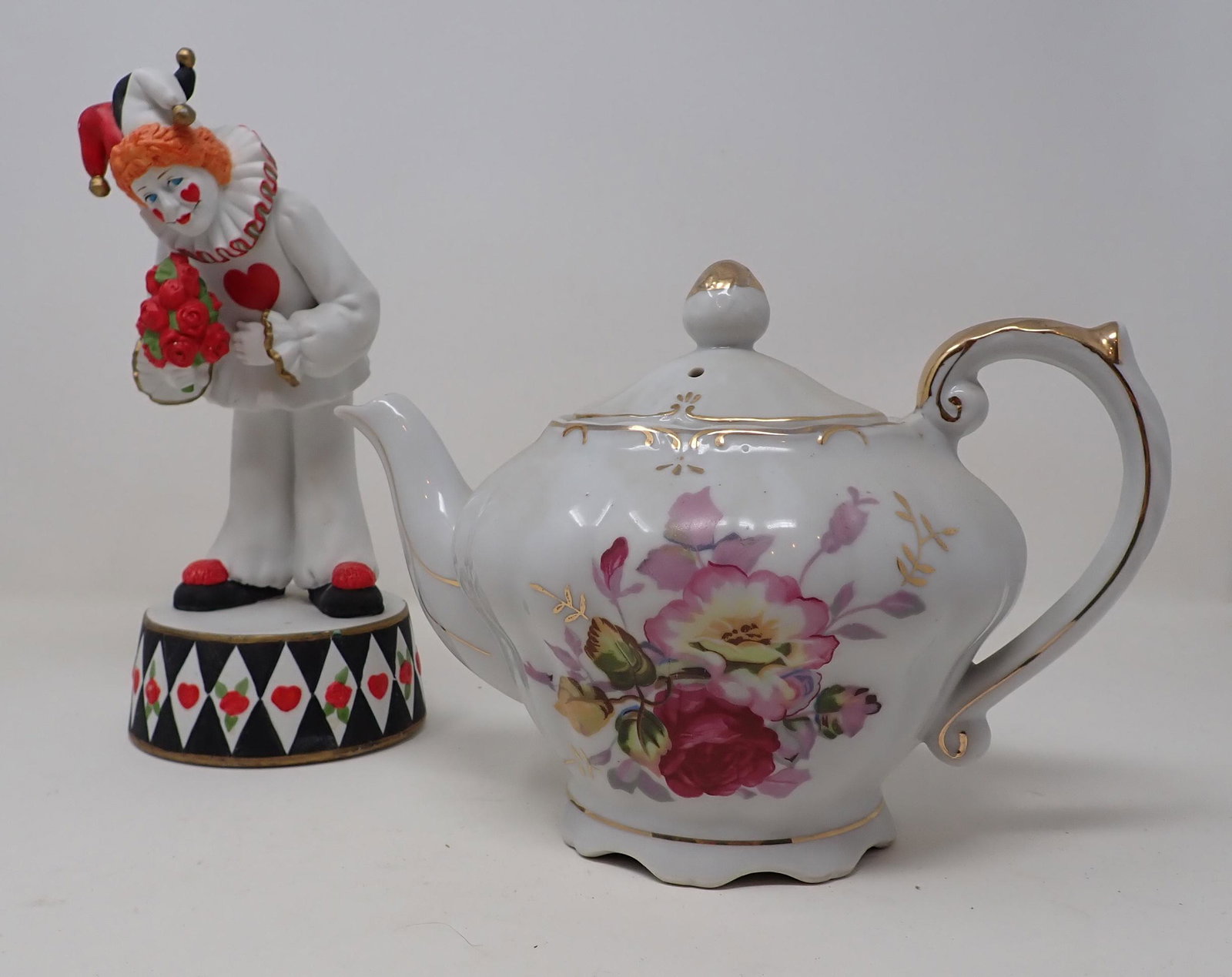 Musical Teapot & Enesco Clown: Clown is approx 9 3/4" tall