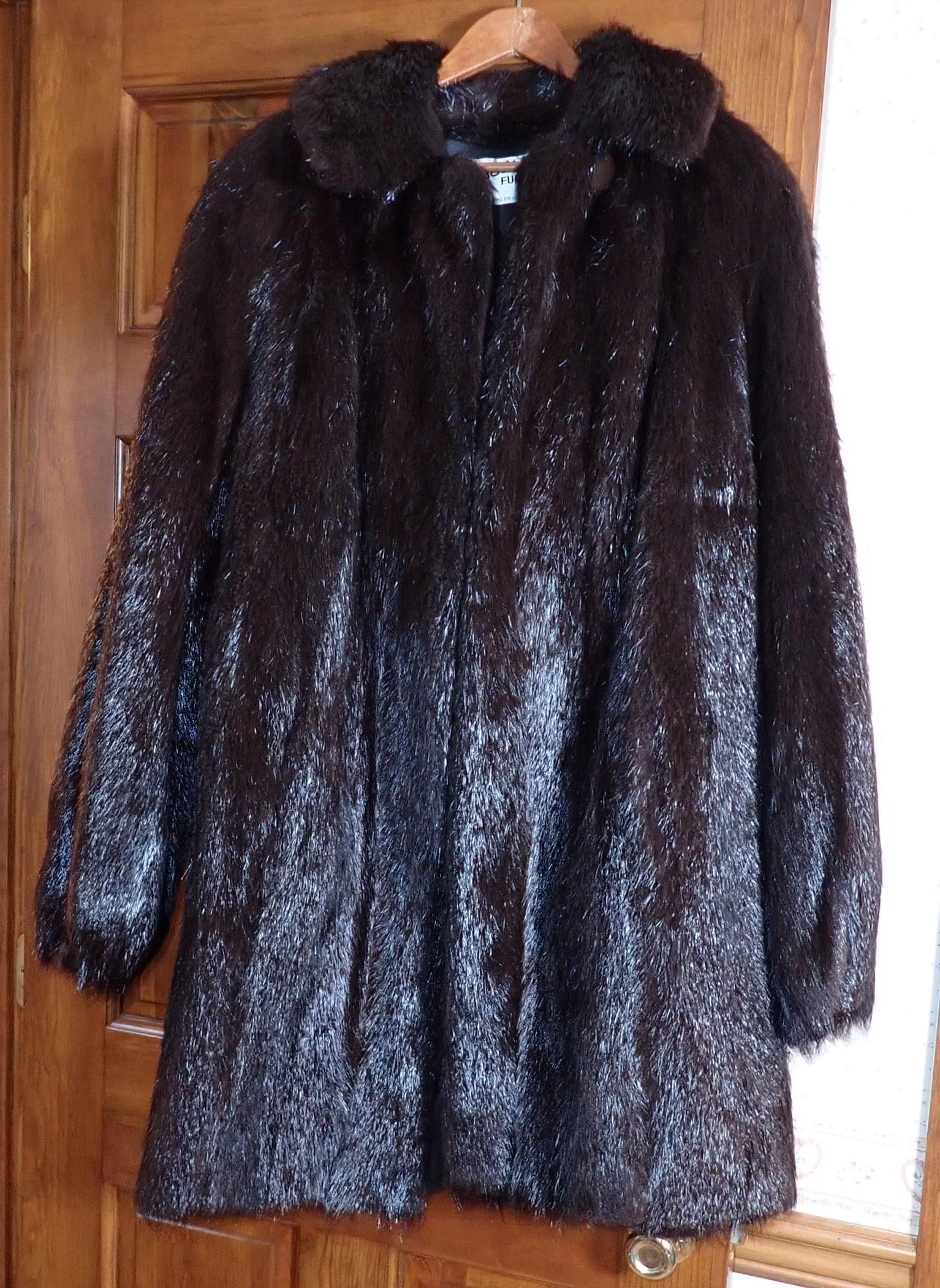 Pollack Furs Coat (1 of 2)