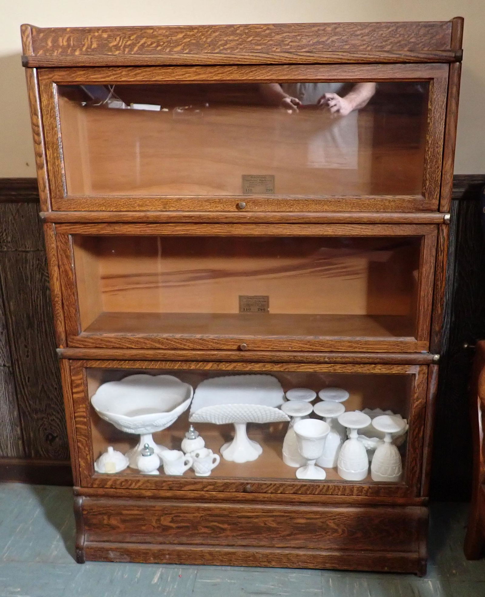 Globe Wernicke 3 Section Stack Bookcase (1 of 4)