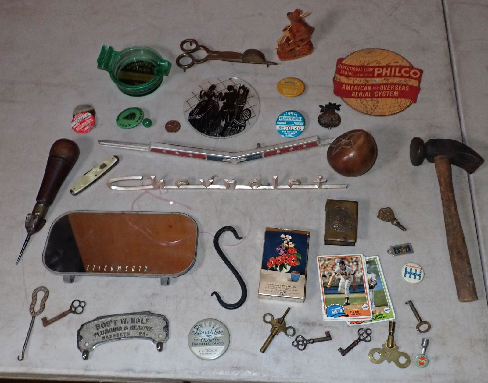 Chevy Emblems Advertising & Misc (1 of 12)