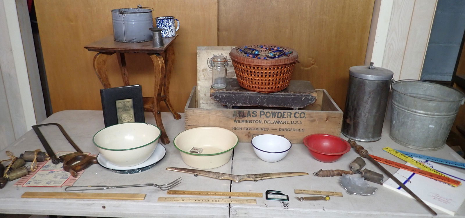 Atlas Powder Crate Sewing Basket Table Contents (1 of 13)