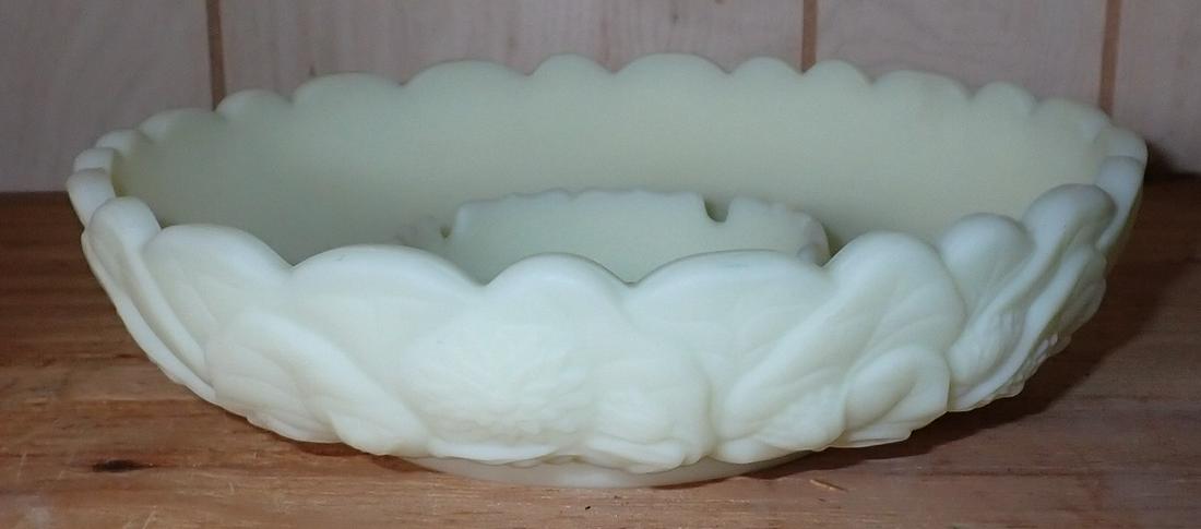 Fenton Ashtray: Approx 8 1/2" in diameter and 2 1/4" tall