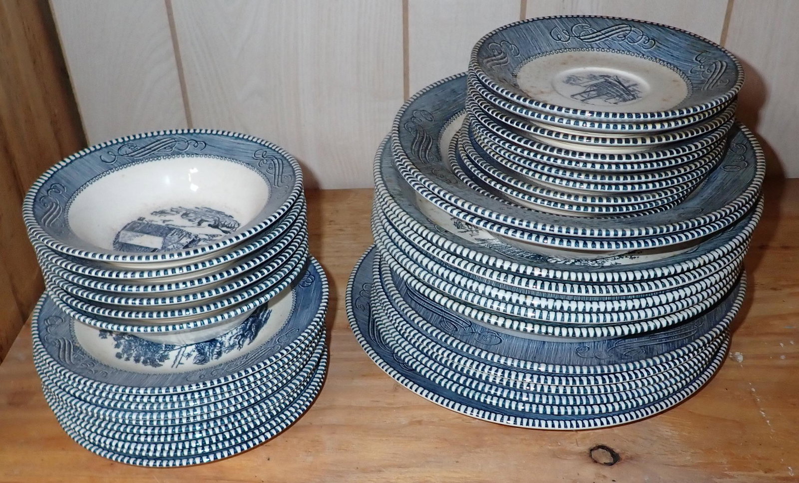 Dinnerware: NO SHIPPING !