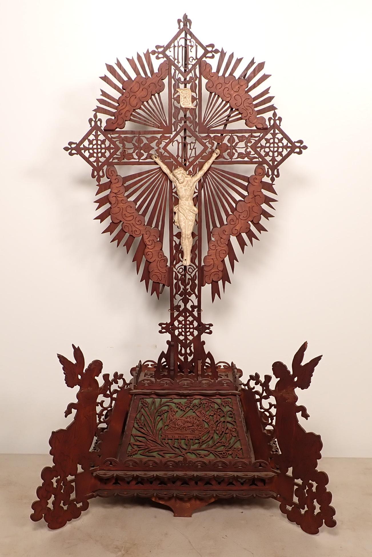Fretwork Religious Crucifix Piece: Approx 8 1/4" x 16 1/4" x 27 3/4" tall.