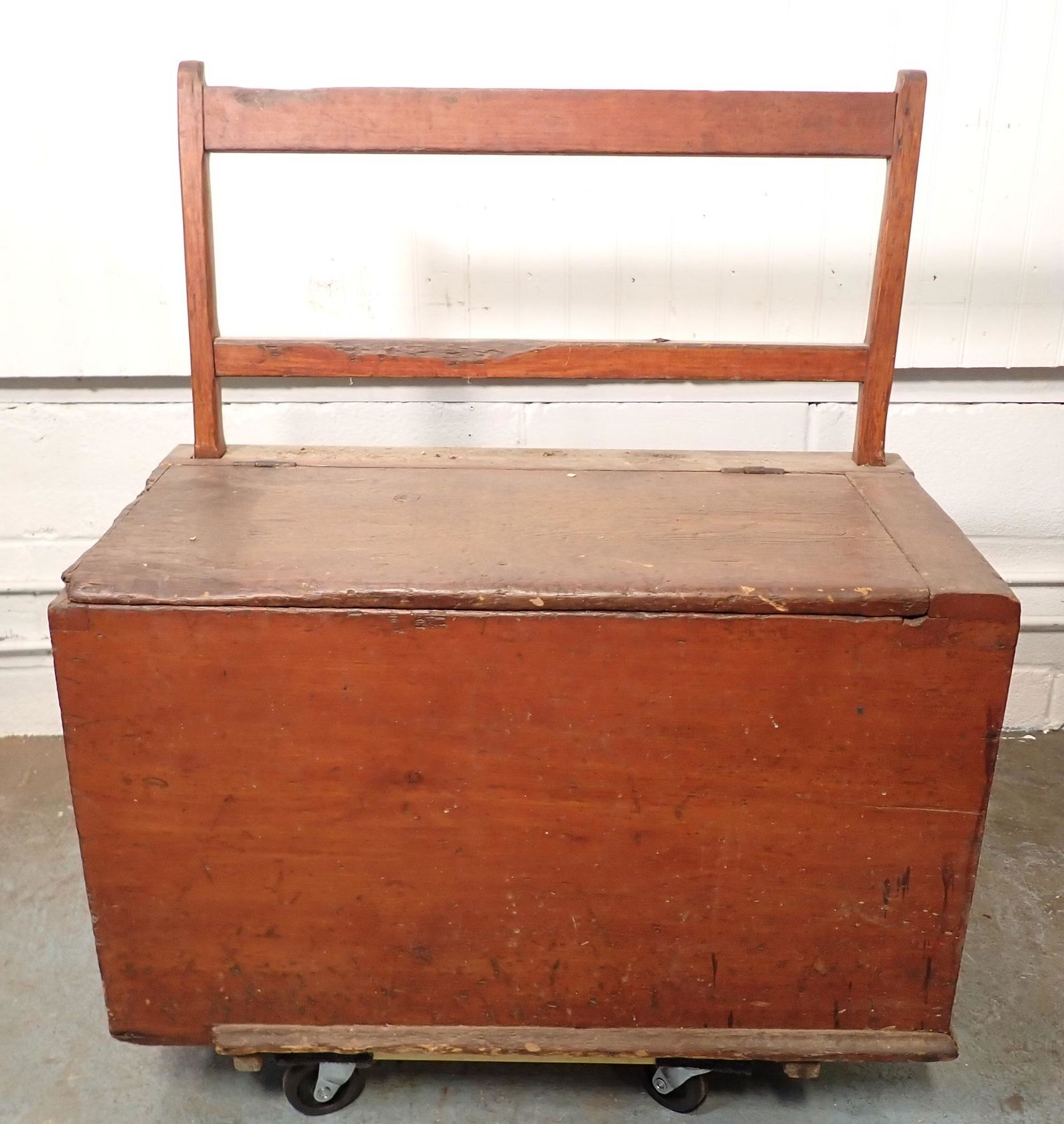 Primitive Wood Box / Bench (1 of 9)