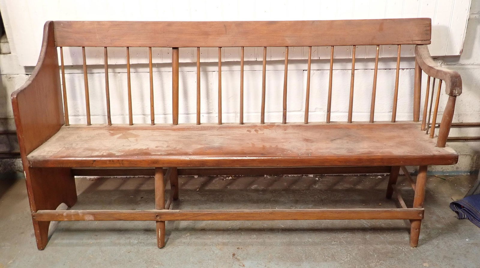 Plank Seat Bench (1 of 10)