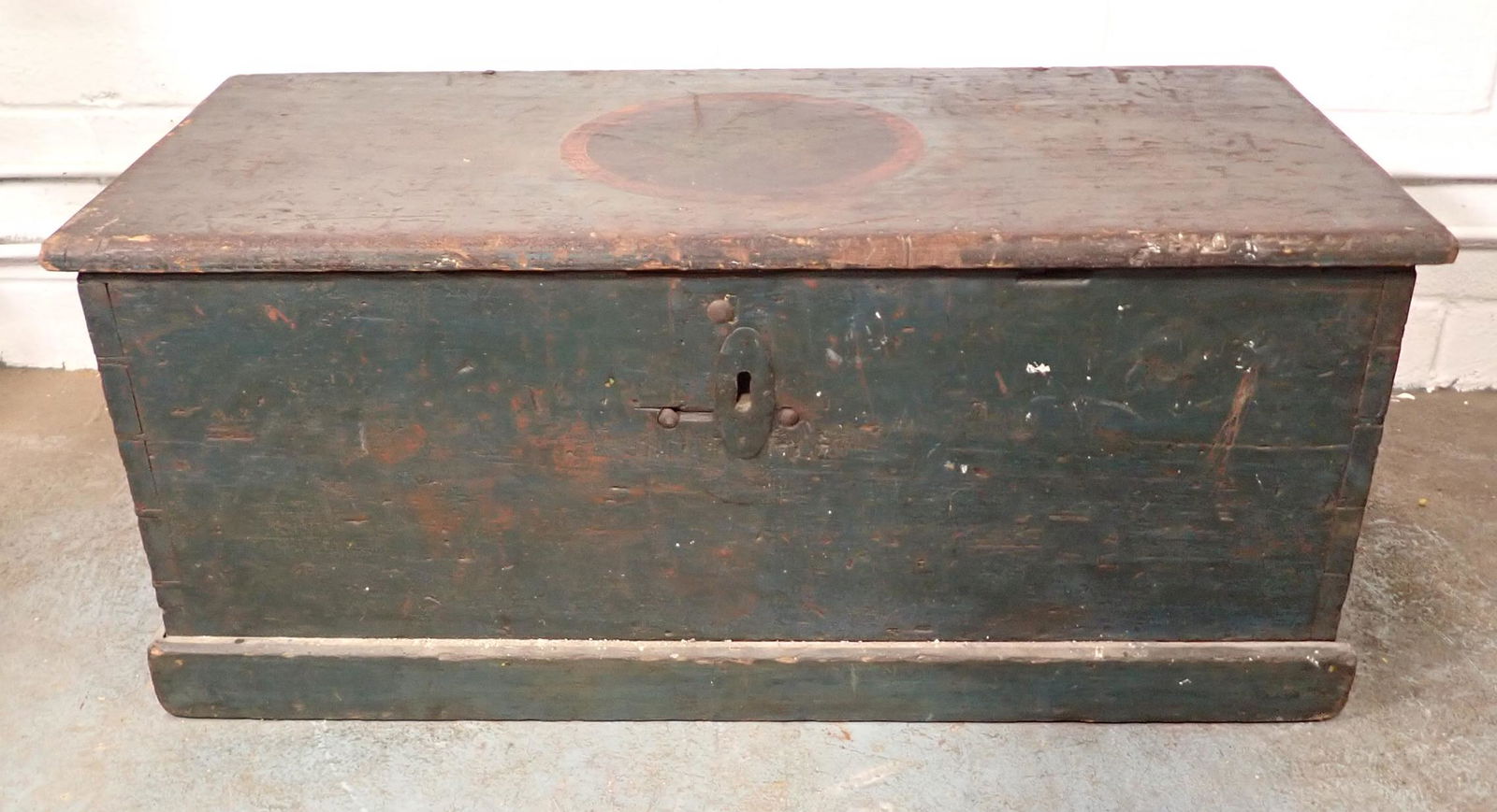 Toolbox in Blue Paint Decorated w/ Star (1 of 11)