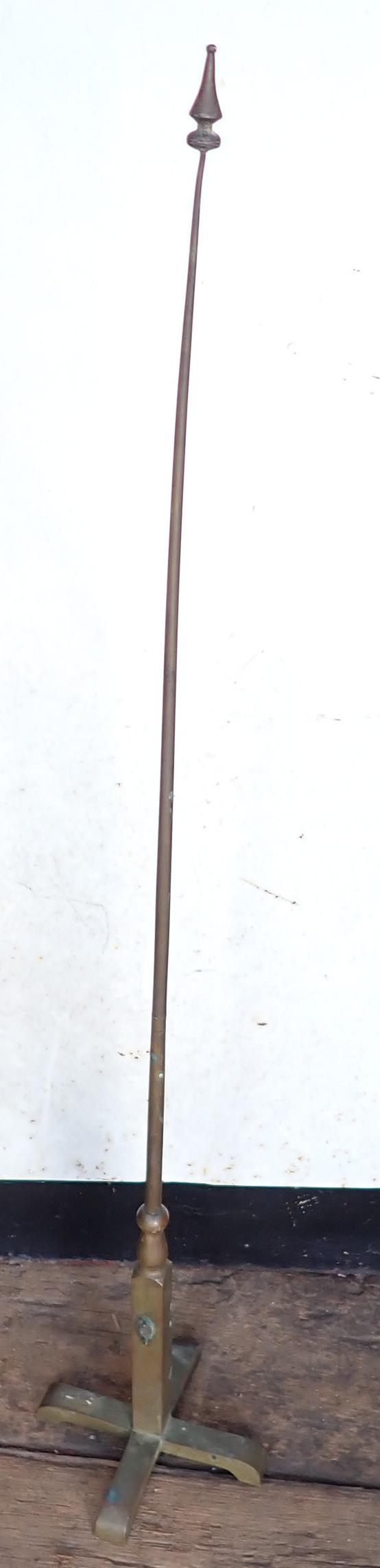 Brass Flag Stand (1 of 4)