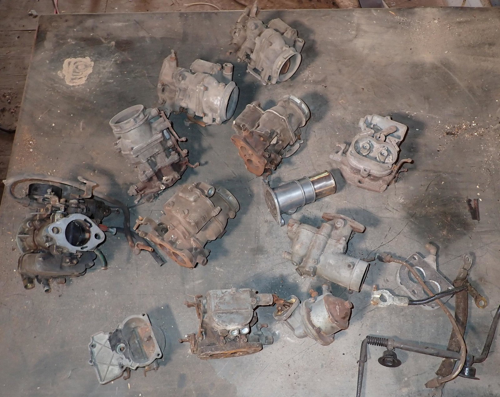 Carburetors and Parts: NO SHIPPING !