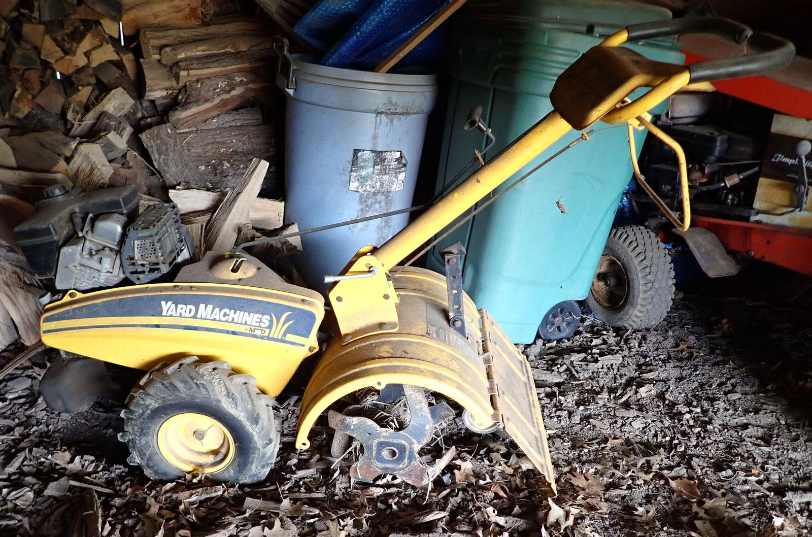 Yard Machines Rototiller (1 of 6)