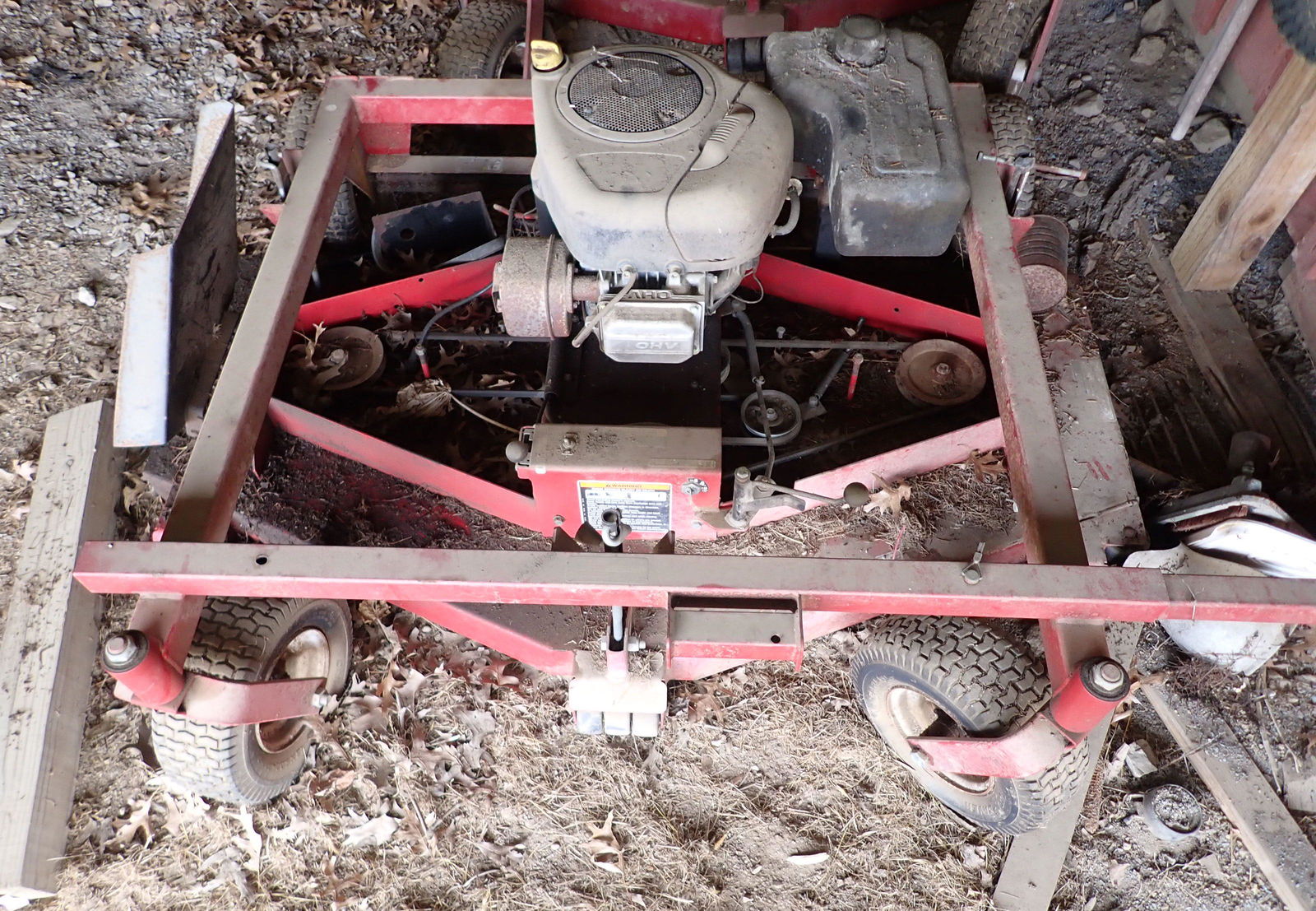 Swisher 113560 Gang Mower (1 of 10)