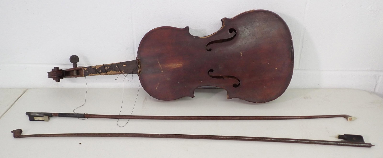 Violin For Parts or Repair: Approx 7 1/4" x 23"