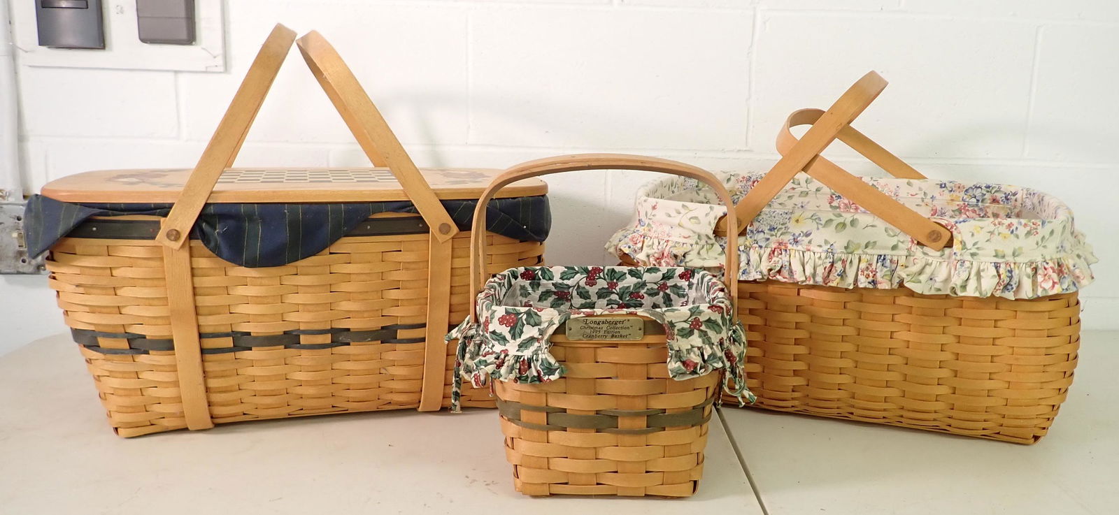 3 Longaberger Baskets (1 of 2)
