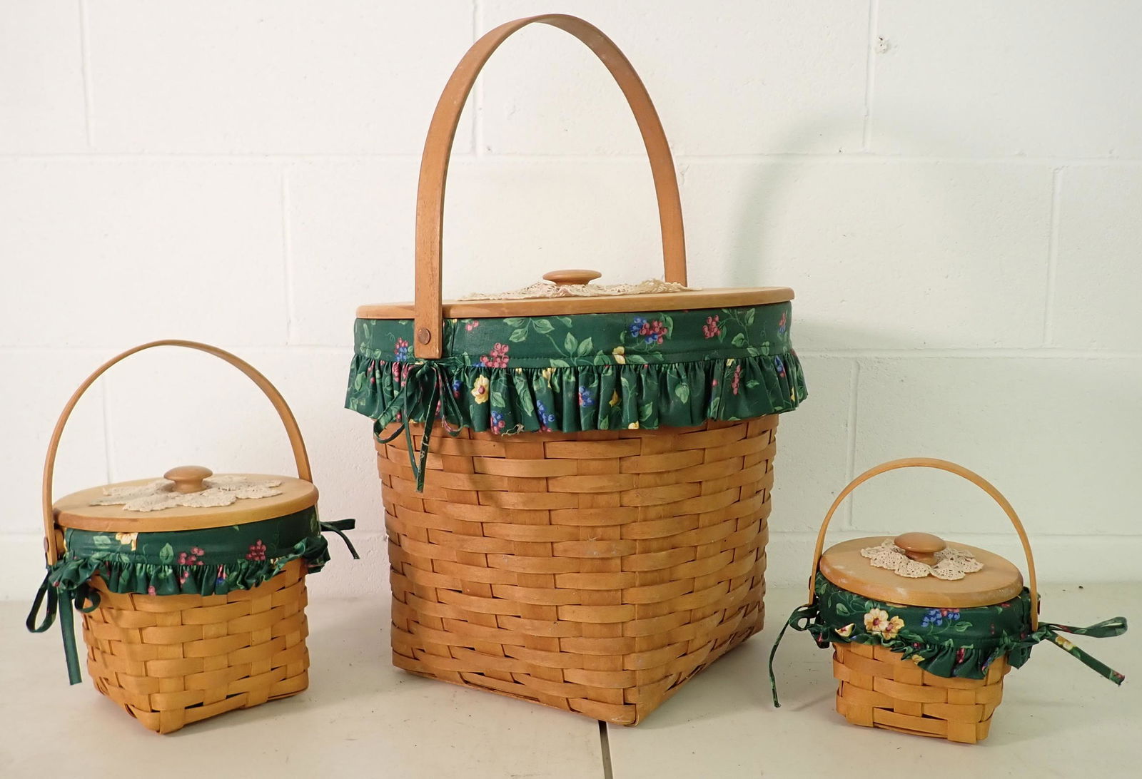 3 Longaberger Baskets (1 of 2)