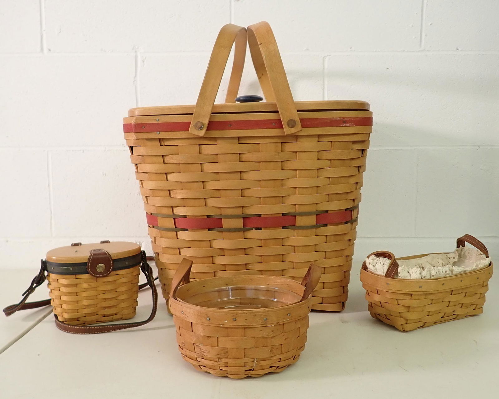 4 Longaberger Baskets (1 of 3)