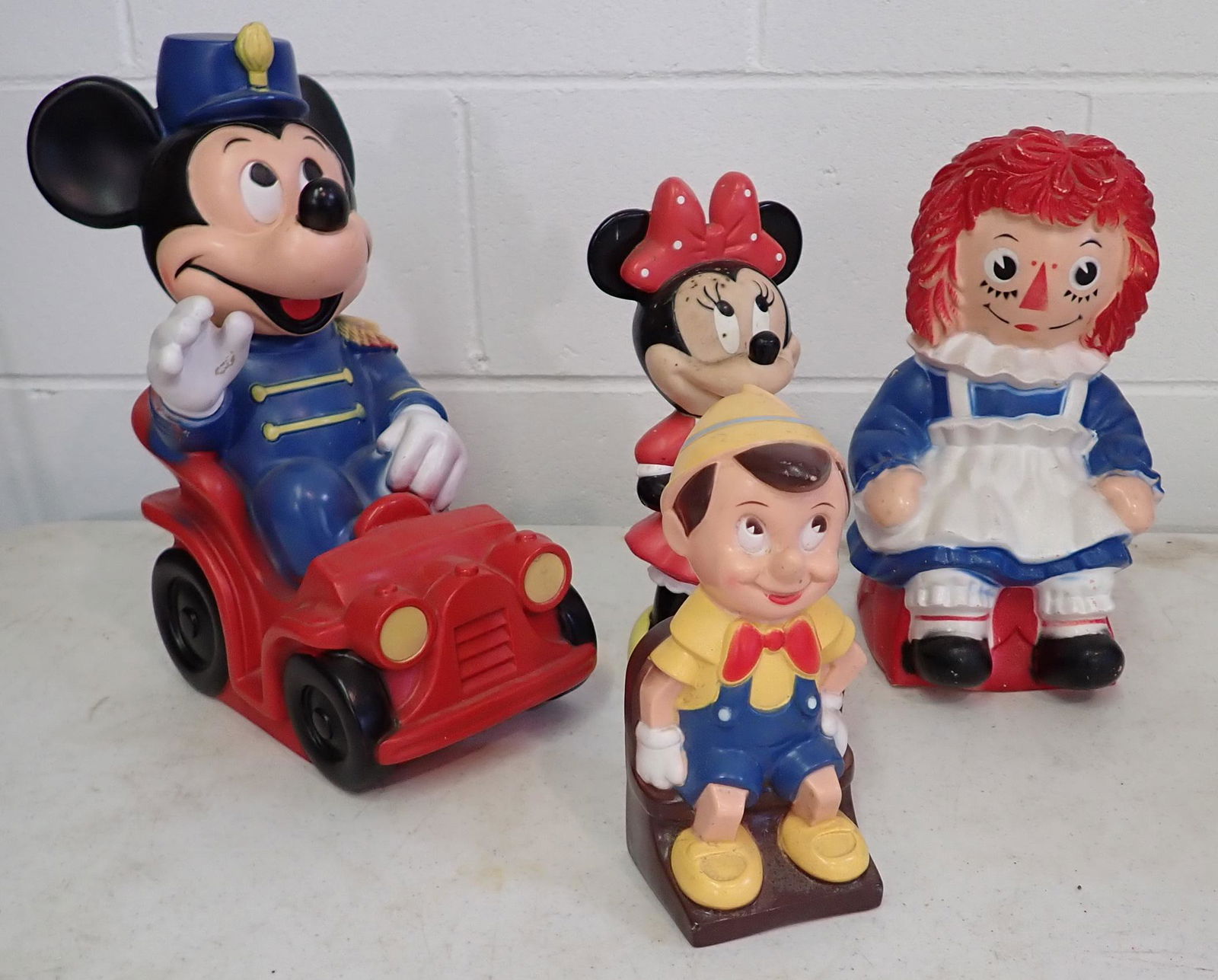 Mickey Minnie Mouse Raggedy Ann Banks (1 of 3)